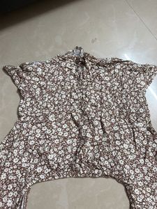 Chic Floral Print Square Neck Top