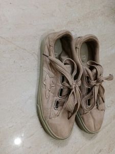 Casual Sneakers