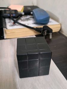 3D glass rubik cube (complete black)