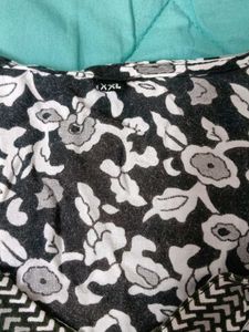 Black &amp; White Floral Print Kurta