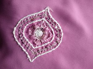Georgette saree eith blouse..border and design...Pink in colour..