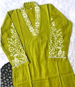 Embroidered Kurta And Bottom Set