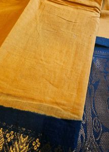 Elegant Yellow & Navy blue Sungudi Saree