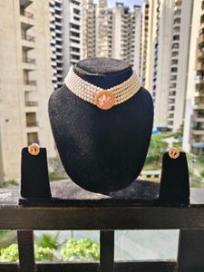 Elegant Pearl Choker Necklace Set