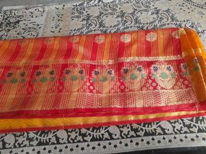 Vibrant Red & Gold Silk Saree. without blouse