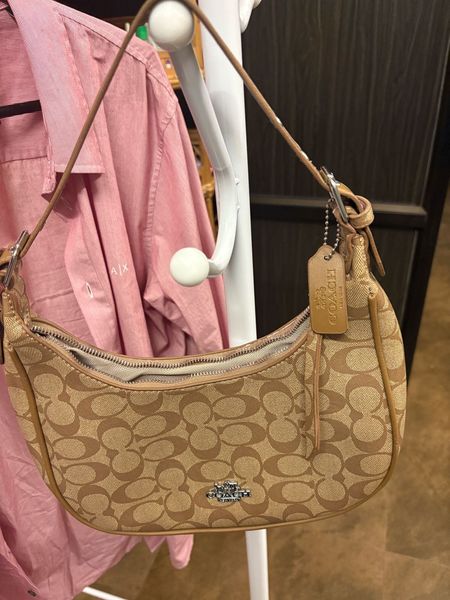 本日限定】Topologie Cloud Hobo Medium黒ストラップ付 ふんわりした