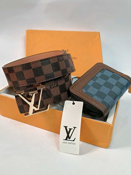Women > Belts | Louis Vuitton Belt Wallet Combo Set With Lv  display picture 1