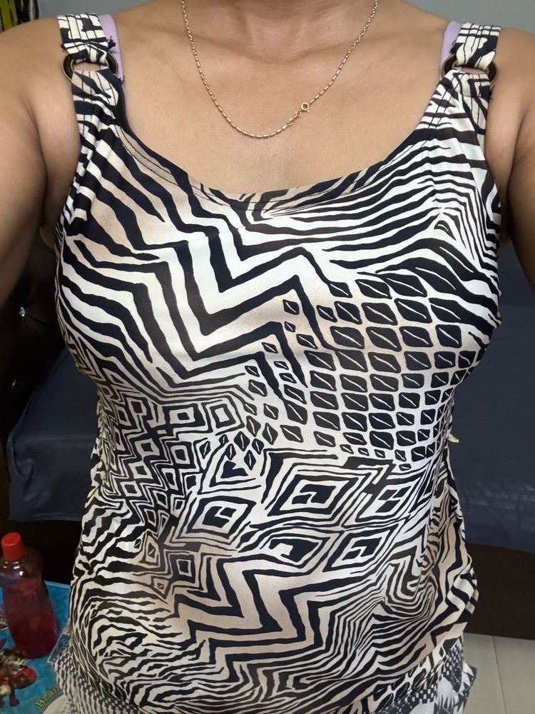 Stylish Zebra Print Tank Top