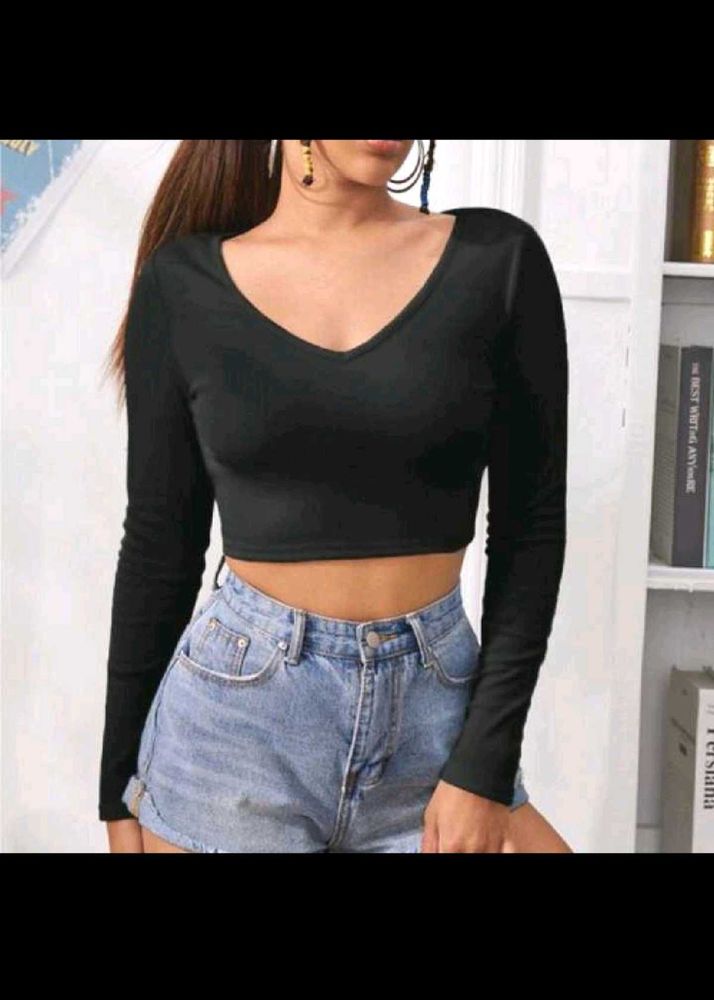Black V-Neck Long Sleeve Crop Top