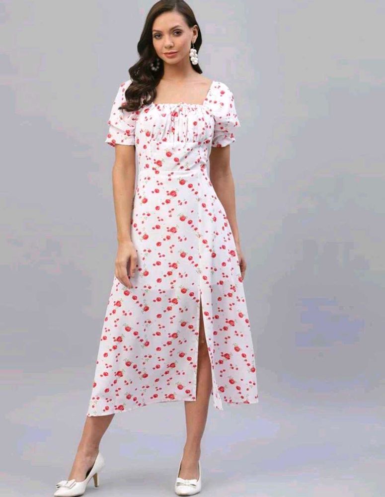 Chic White Floral Midi Dress