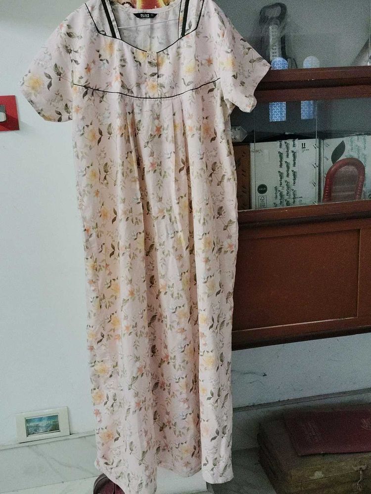 107.Floral Nightgown