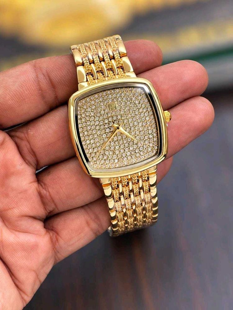 Luxury Gold Crystal Square Watch