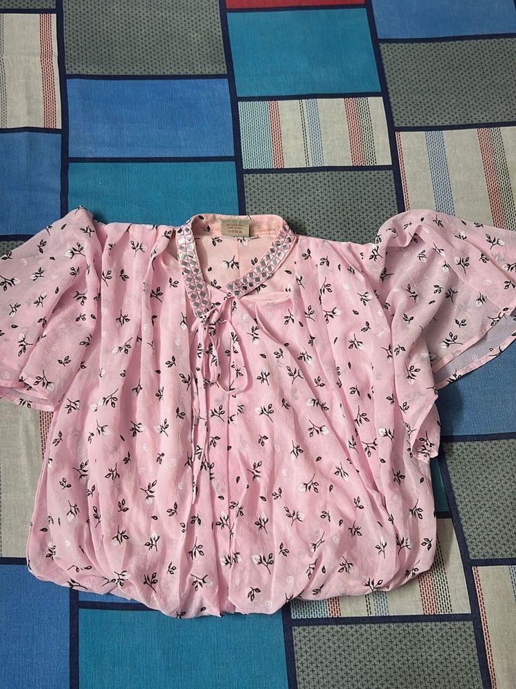 Pretty Pink Floral Puff Sleeve Top