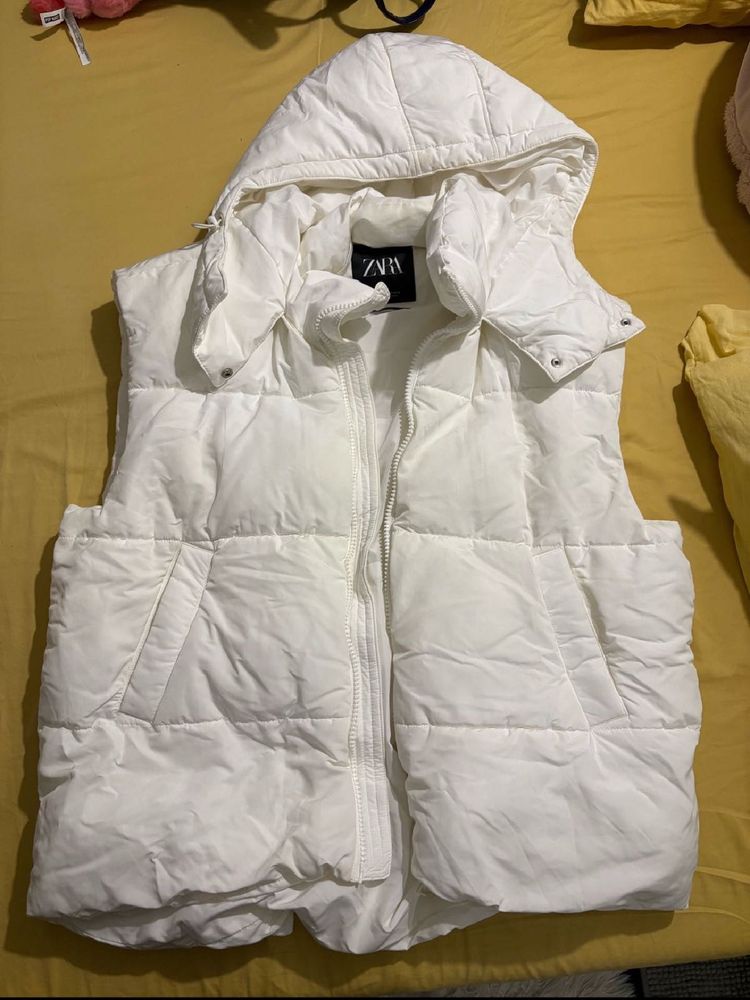 Zara White Winter Puffer Jacket