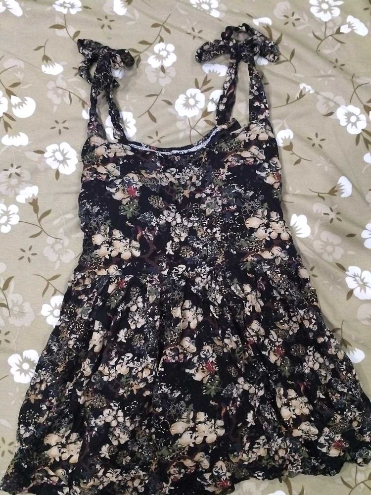 Floral Print Tie-Strap Mini Dress