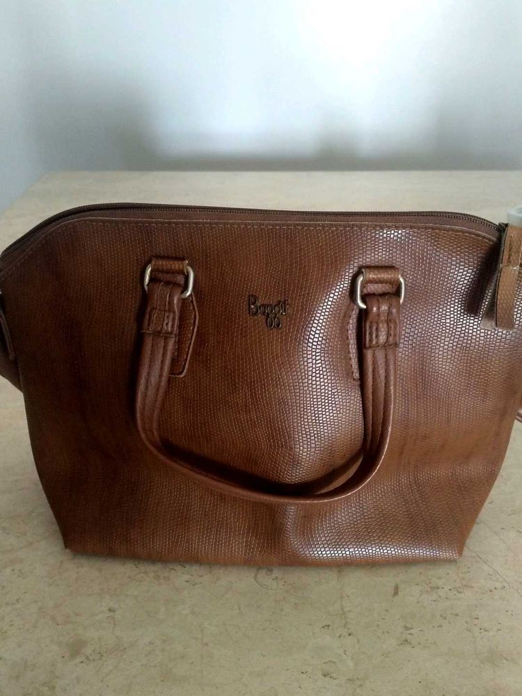 Baggit shoulder bag in good condition