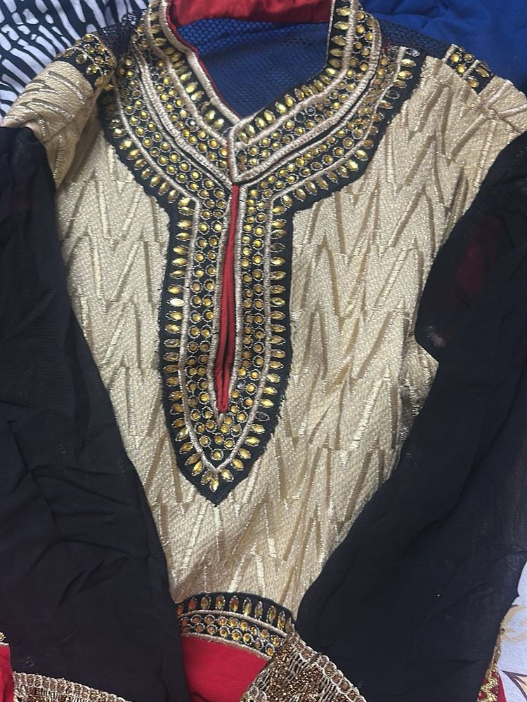 Embellished Kurta Set