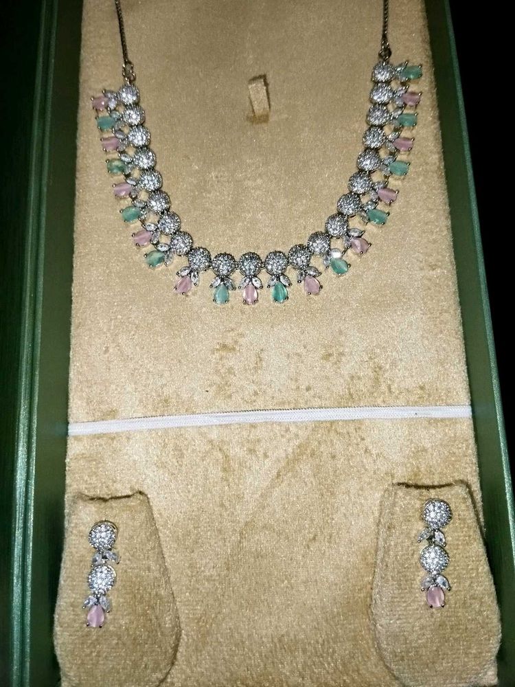 AD Necklace &amp; Earring Set