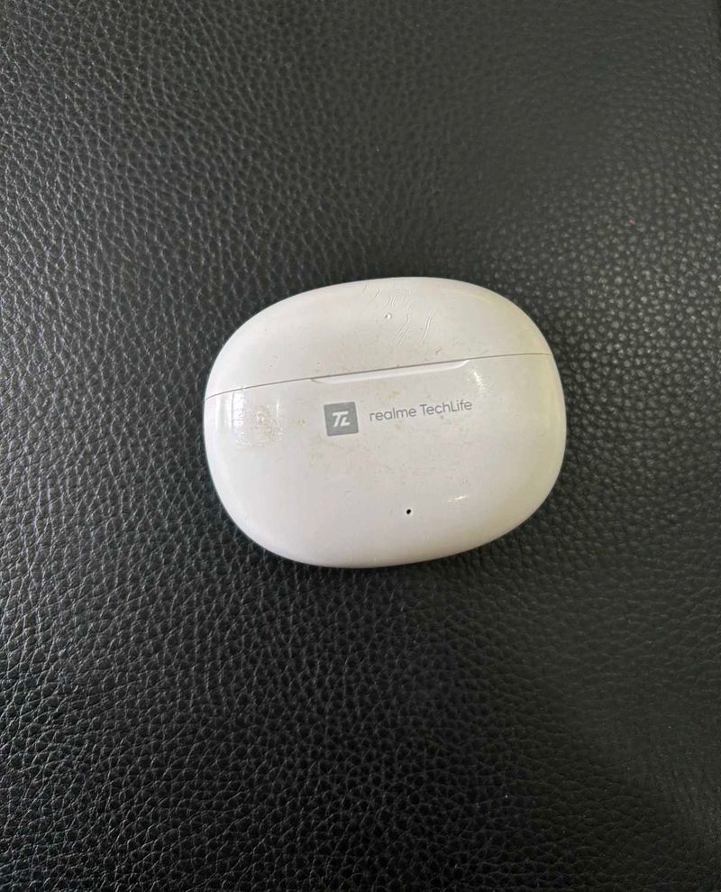 Realme 110 TechLife Earbuds🎧