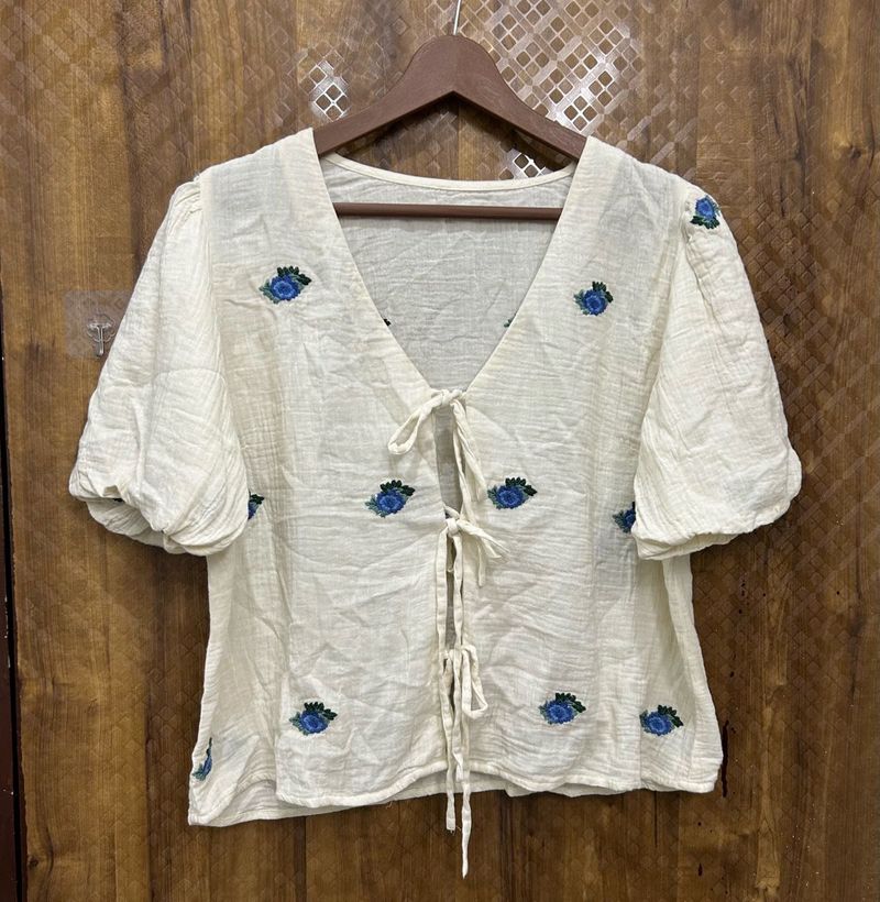 Cream Embroidered Tie-Front Top(Brand new )