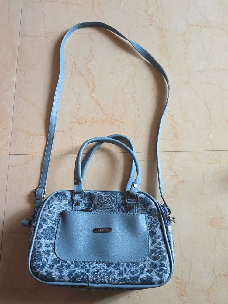 Stylish Blue Floral Handbag