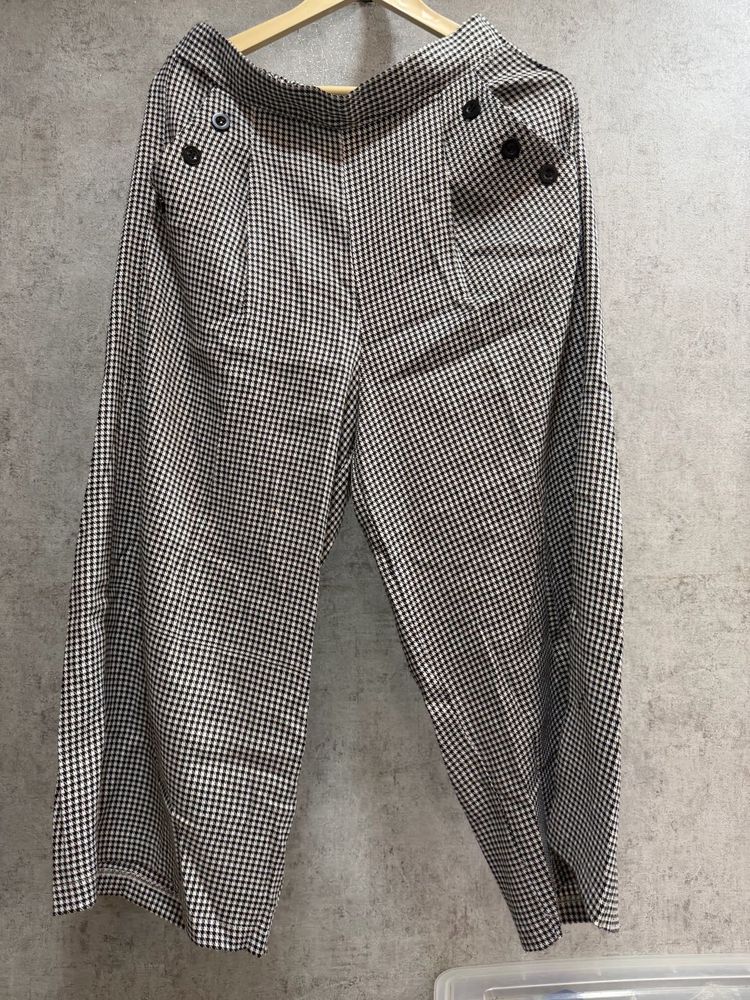 Checked Wide-Leg Trousers