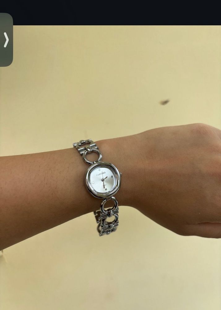 Elegant Silver Tone Women's Watch