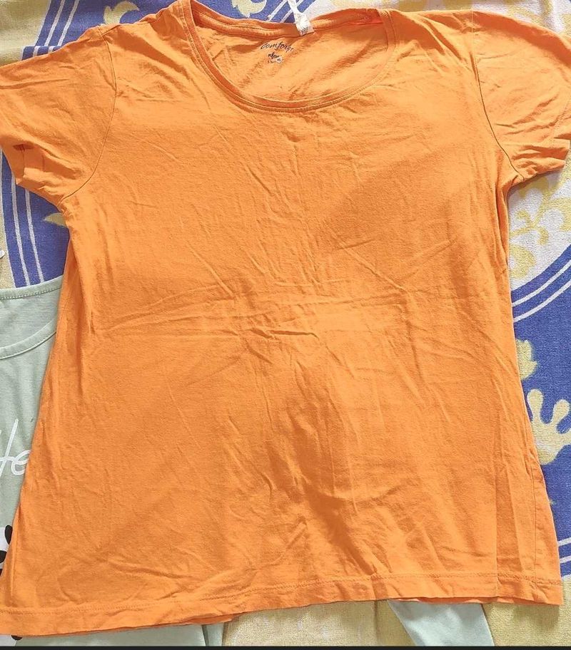 Orange Tshirt