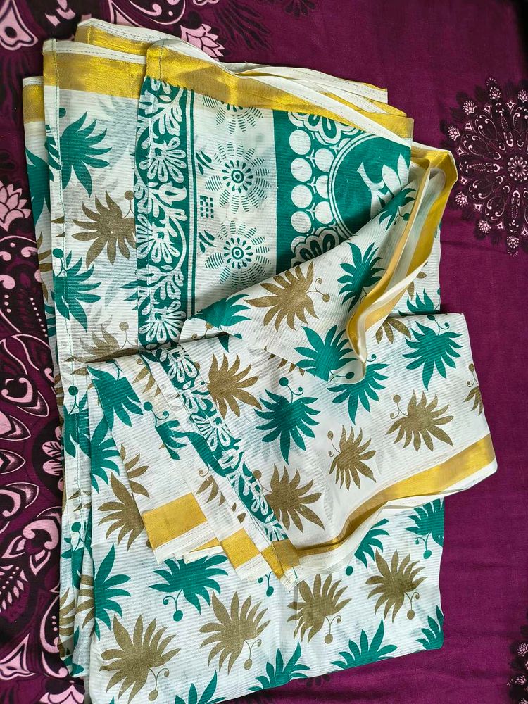 Beautiful Printed Saree paper 2time used