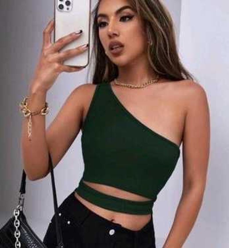 Chic One-Shoulder Crop Top