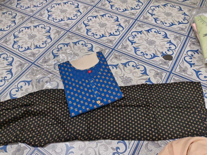 Blue Printed Kurta with Black Plazo