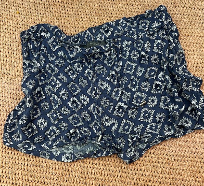 Women's Navy Blue Patterned Shorts