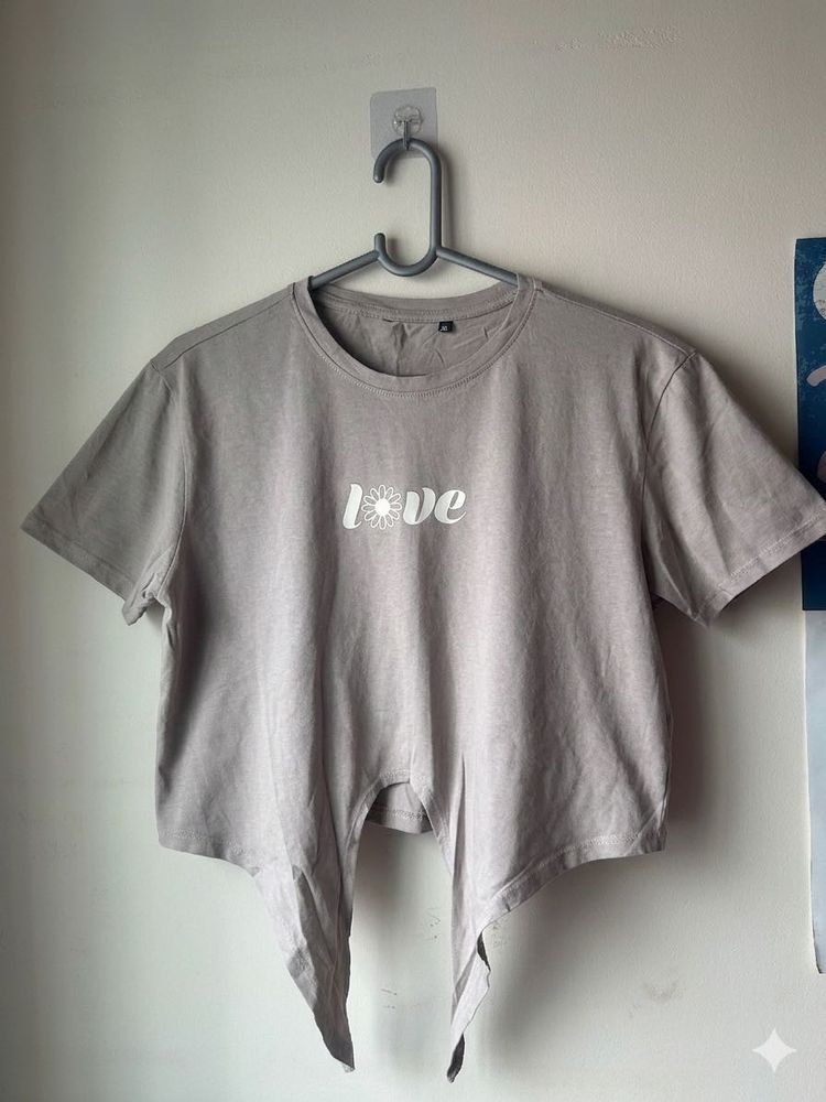 Cute T-Shirt (Fits L-XL)