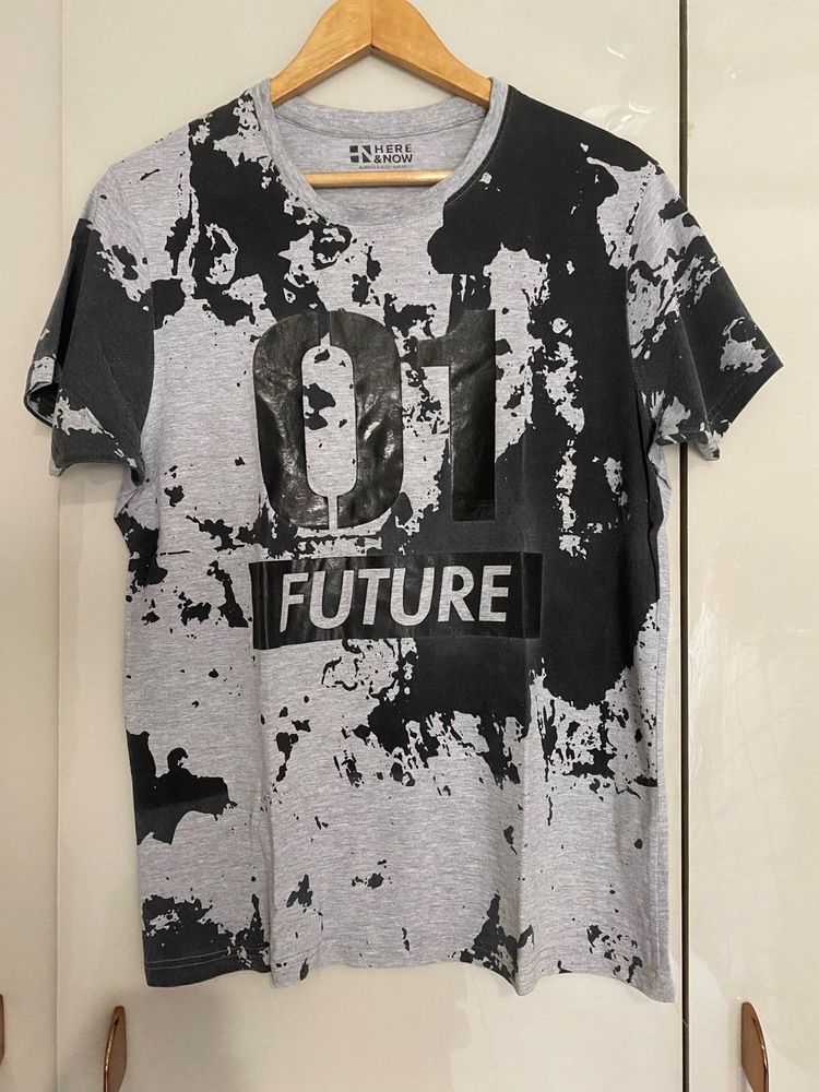 Graphic Print T-Shirt
