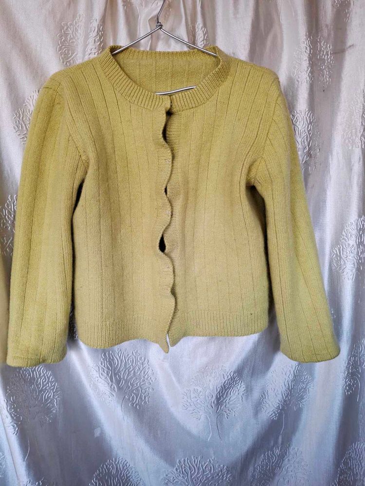 Vintage Knit Cardigan - Unique Design