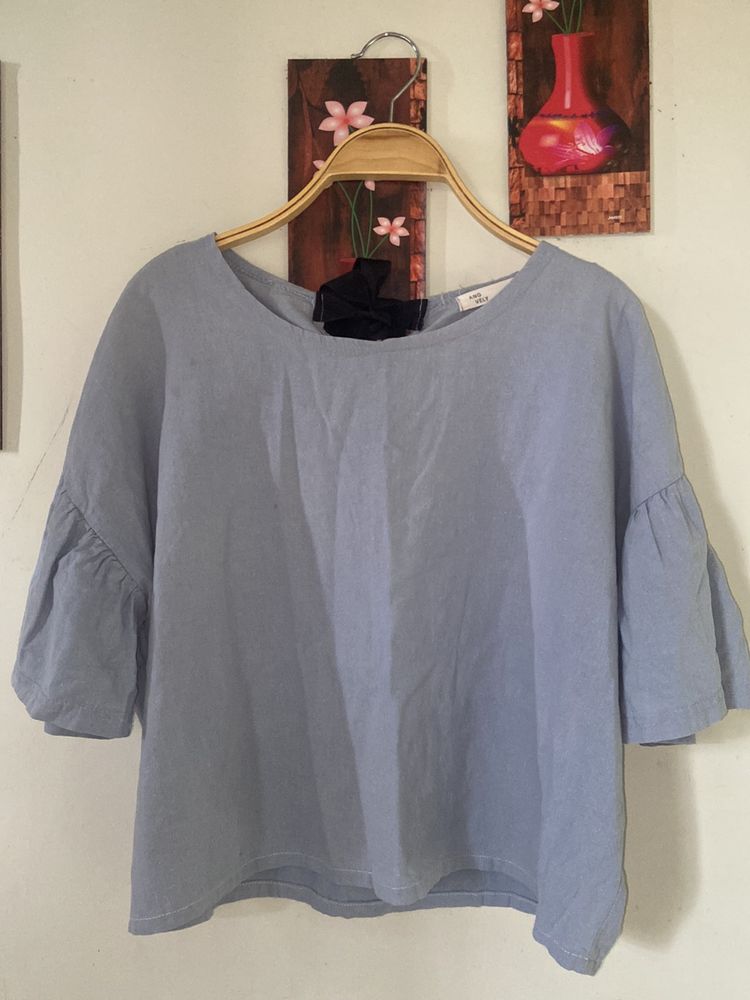KOREAN TOP