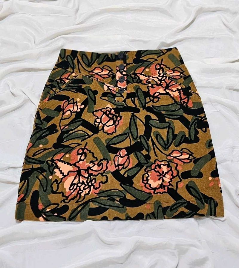 Floral Short Skirt