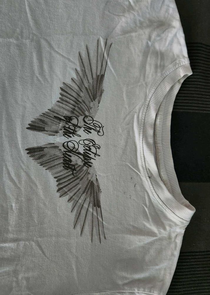 Women's Graphic Wing T-Shirt