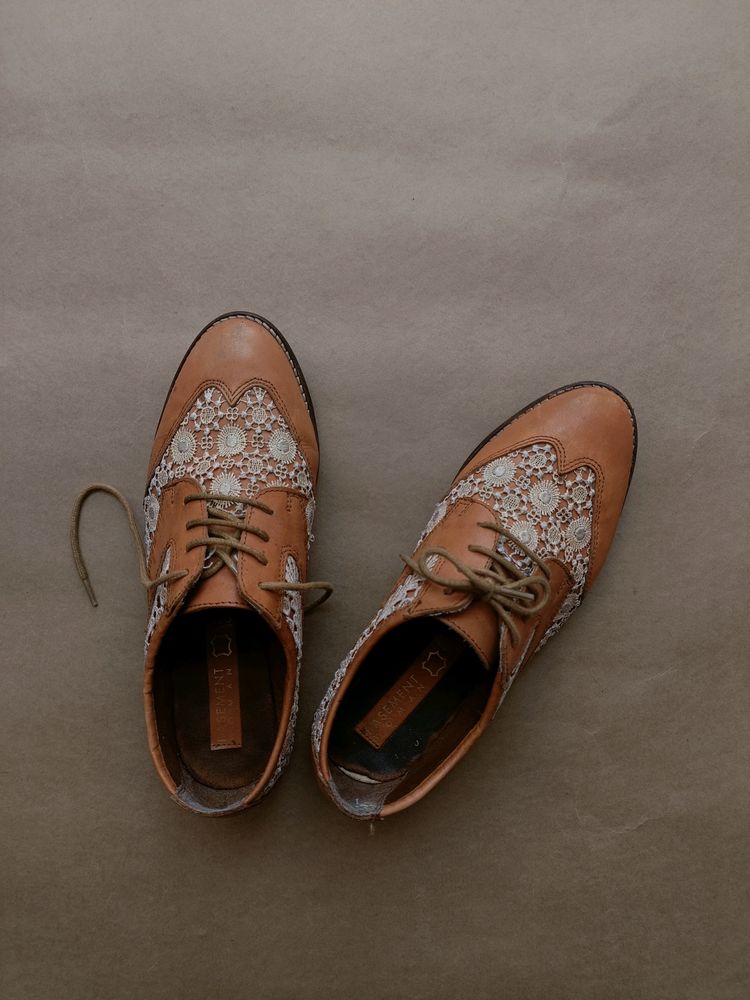 Leather N lace Brogues