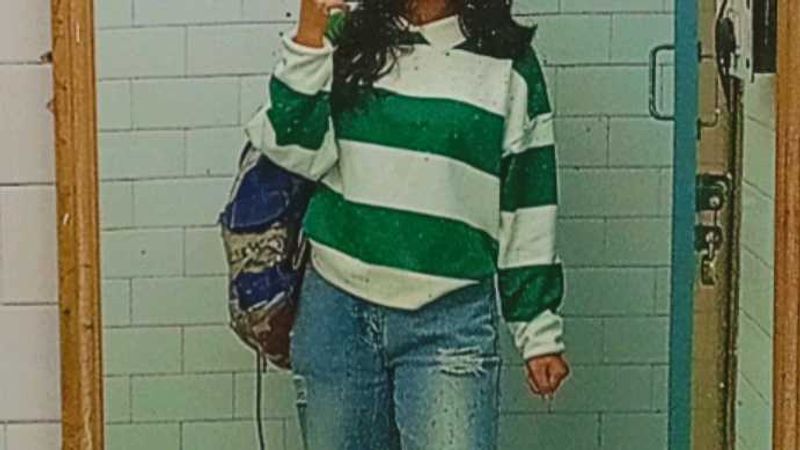 Striped Long Sleeve sweatshirt