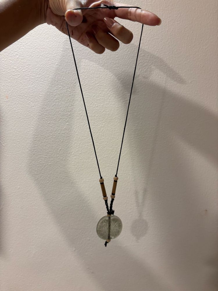 pendant crafted necklace