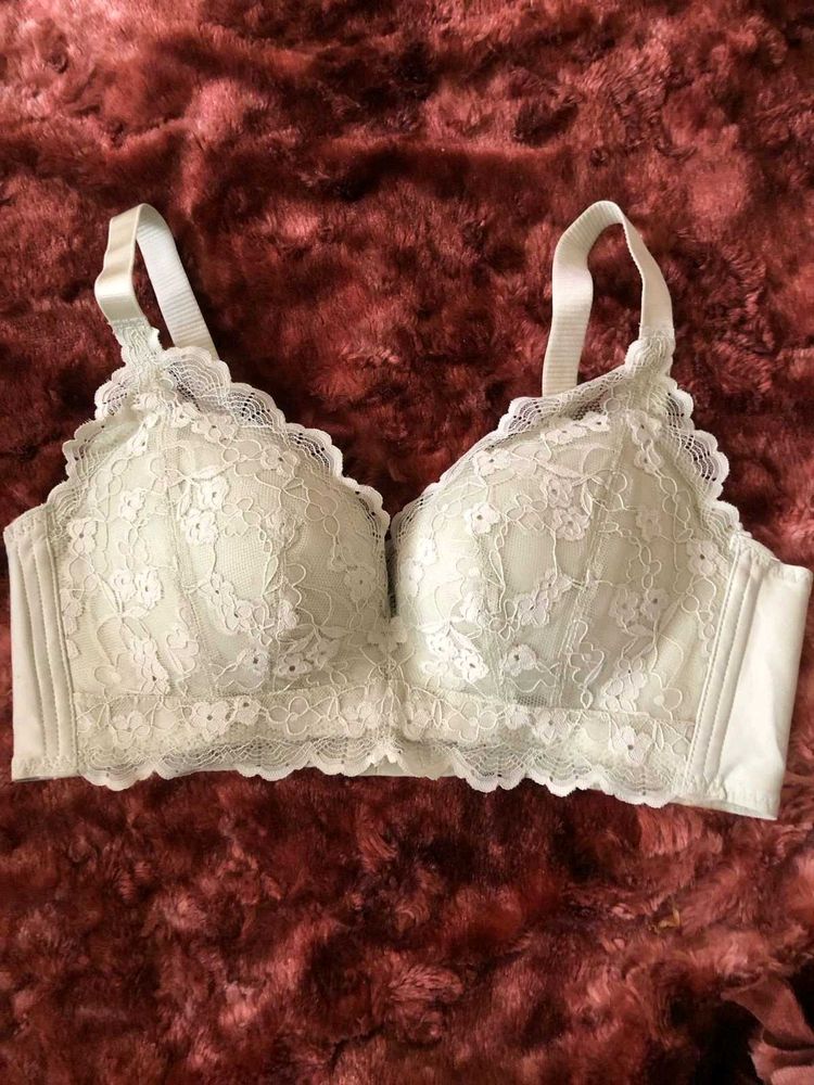 Lace Trimmed Comfort Bra