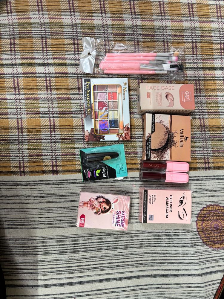 Complete Makeup Kit - Eyeshadow, Liner &amp; More!