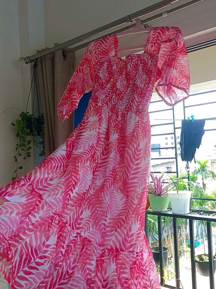 Leaf Print Maxi Dress