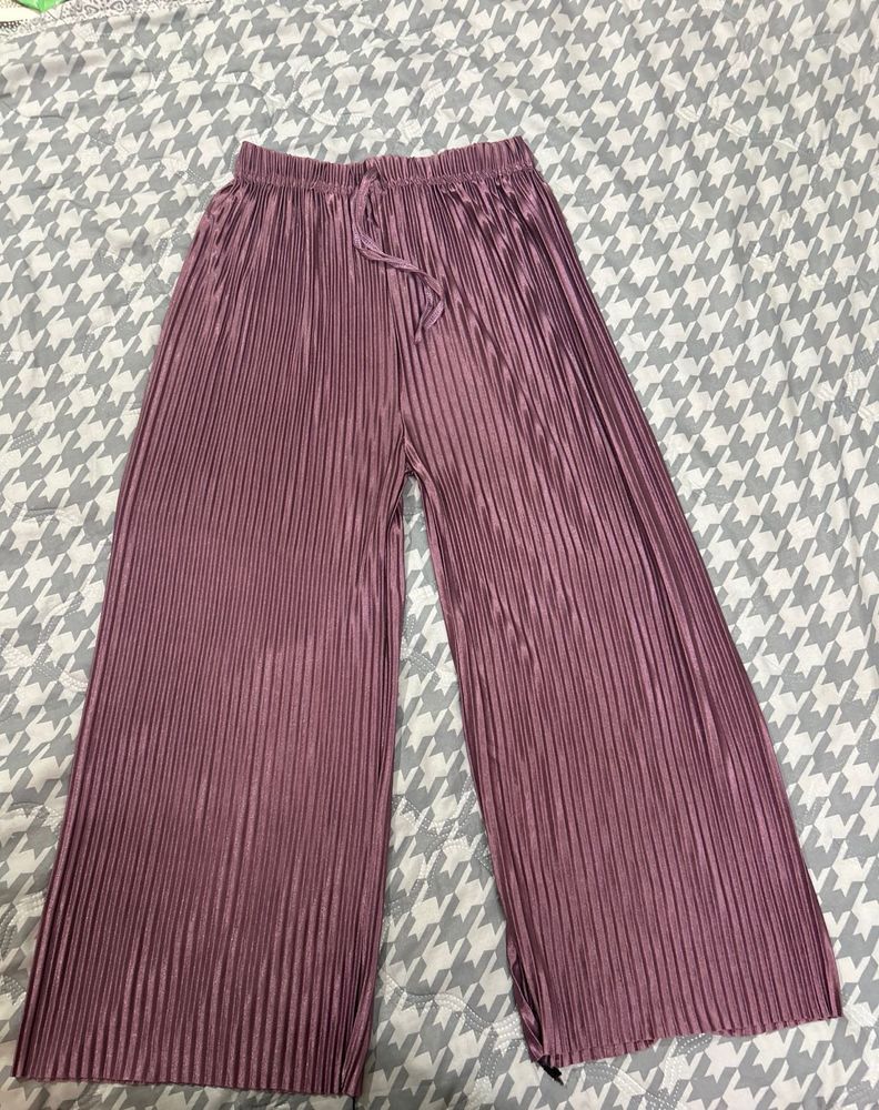Pleated Wide Leg Pants