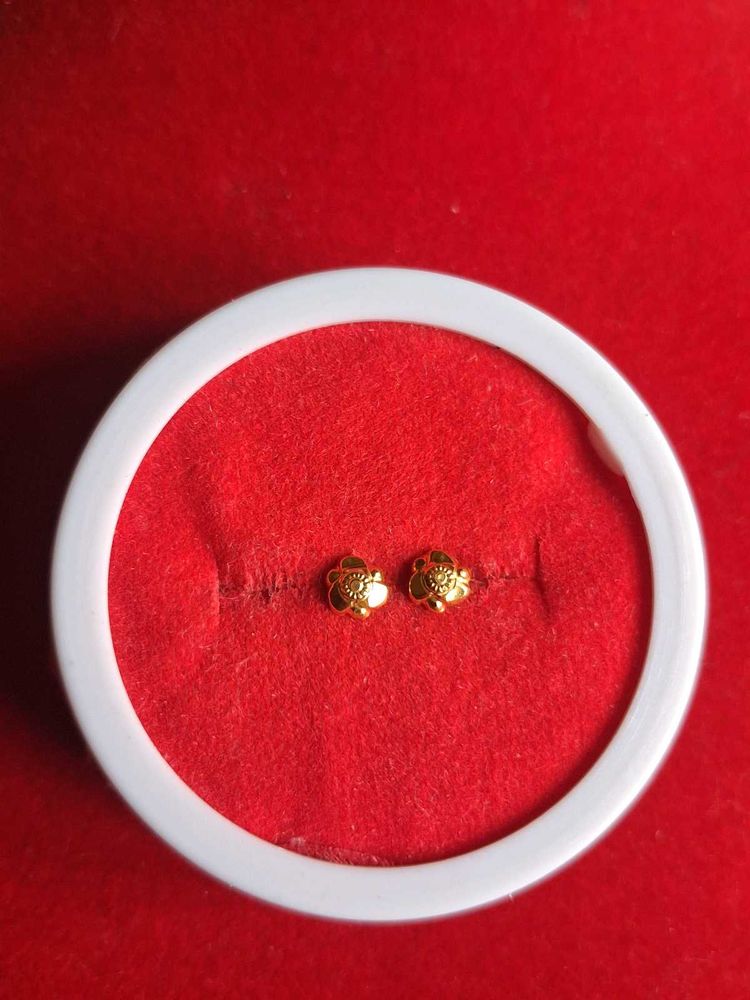 Gold Flower Stud Earrings