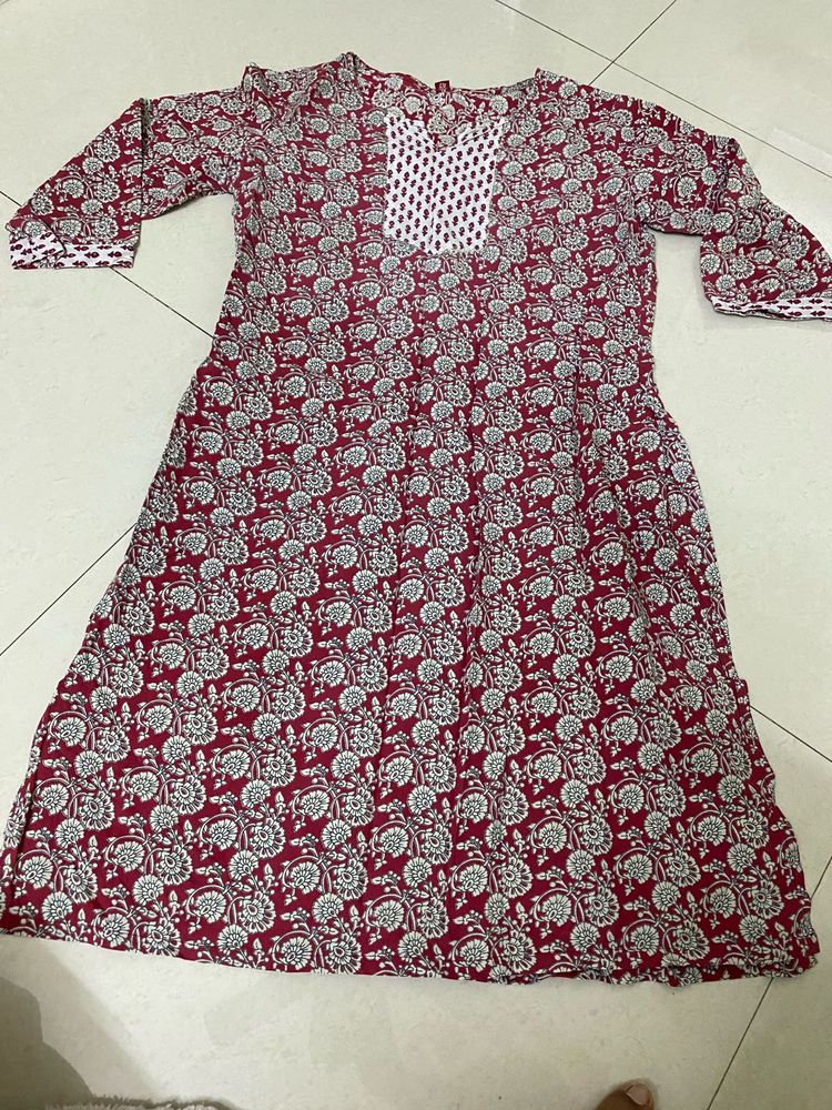 Maroon Floral Print Kurta
