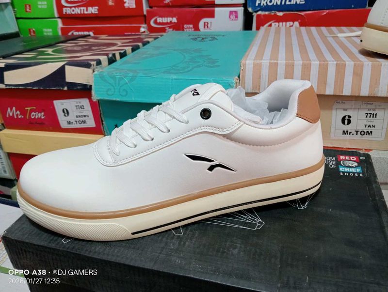 canvas shoes furo from red chief