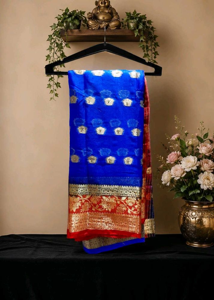 beautiful blue saree