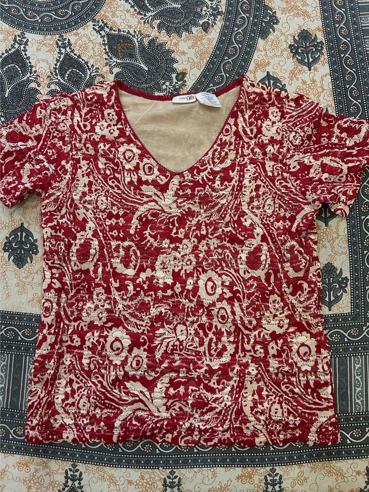 Red &amp; White Floral Print V-Neck Top